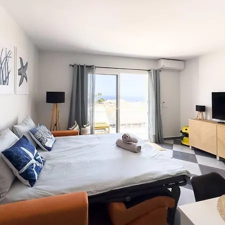 Serenity Ocean View 1br With Pool In Valley Адехе