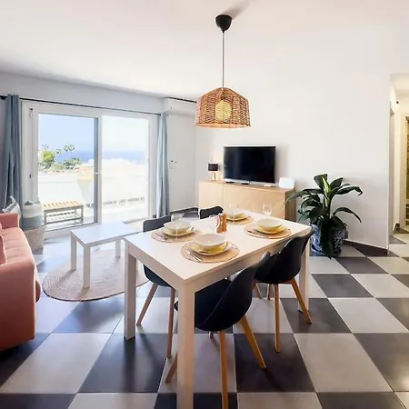 Serenity Ocean View 1br With Pool In Valley Apartman *